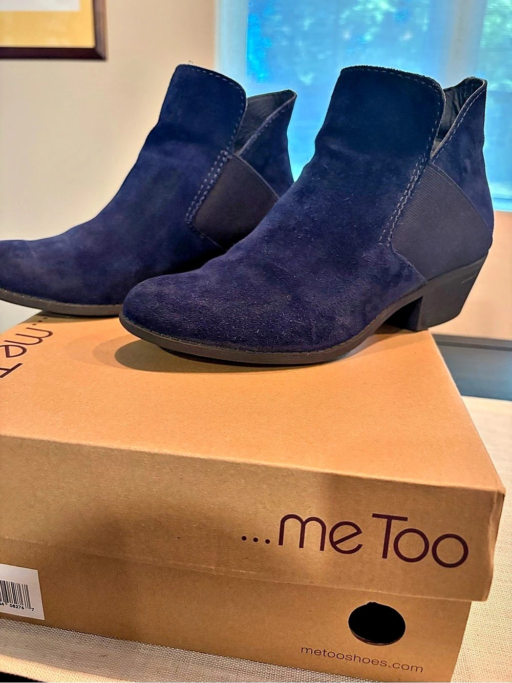 Me Too Zoey-DSW Blue Suede Ankle Boots US 7.5 M